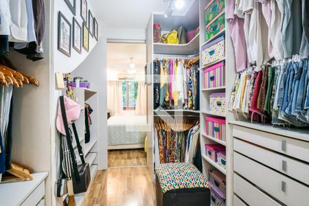 Casa à venda com 200m², 4 quartos e 2 vagas