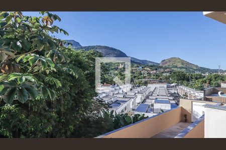 Casa à venda com 169m², 3 quartos e 6 vagas