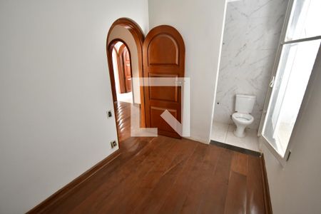 Casa à venda com 1000m², 8 quartos e sem vagaLavabo 2