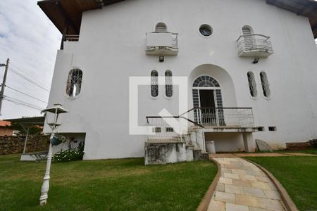 Casa à venda com 1000m², 8 quartos e sem vagaFachada