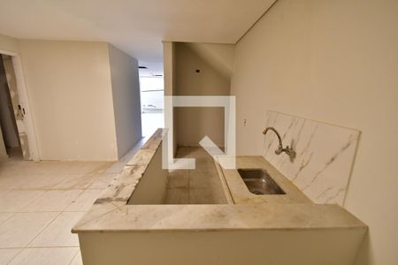 Casa à venda com 1000m², 8 quartos e sem vagaPorão