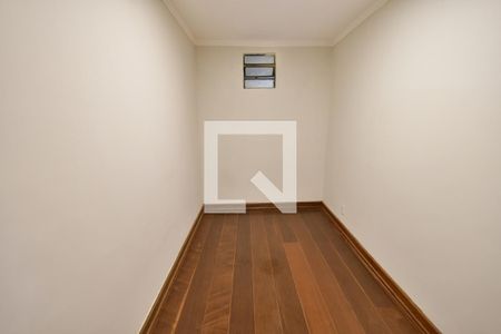 Casa à venda com 1000m², 8 quartos e sem vagaSala 5 - Escritório