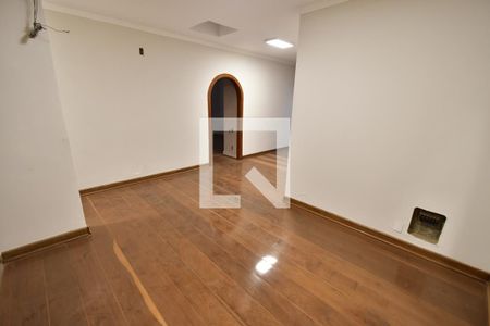 Casa à venda com 1000m², 8 quartos e sem vagaSala 4