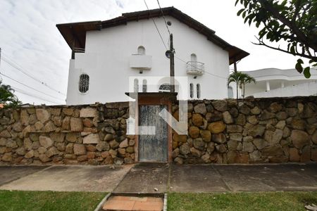 Casa à venda com 1000m², 8 quartos e sem vagaFachada