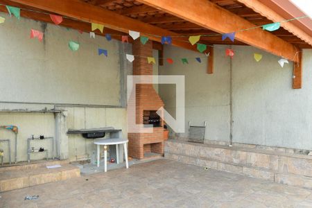 Casa à venda com 148m², 3 quartos e 2 vagas