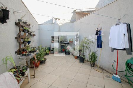 Casa à venda com 128m², 3 quartos e 4 vagas