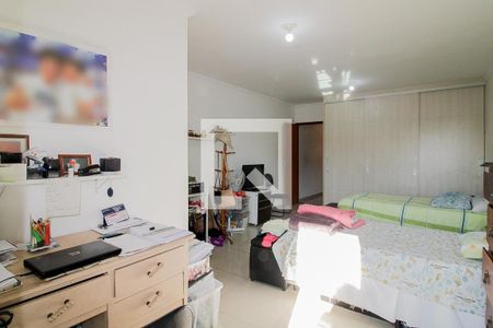 Casa à venda com 128m², 3 quartos e 4 vagas