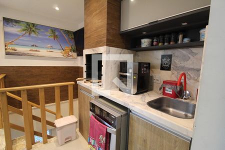 Casa de condomínio à venda com 167m², 4 quartos e 2 vagasChurrasqueira