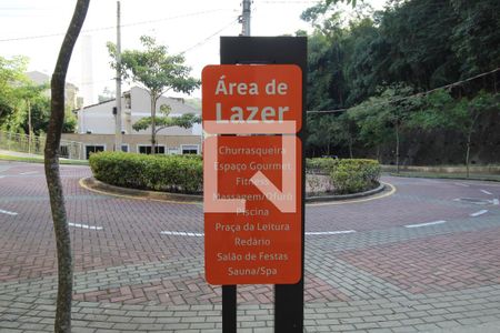 Casa de condomínio à venda com 167m², 4 quartos e 2 vagasÁrea comum