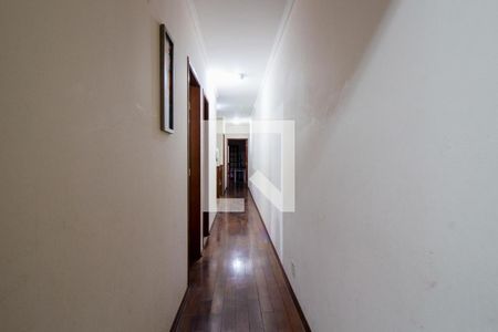 Casa à venda com 343m², 4 quartos e 6 vagas