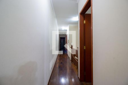 Casa à venda com 343m², 4 quartos e 6 vagas
