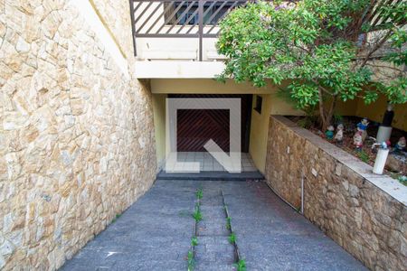 Casa à venda com 343m², 4 quartos e 6 vagas