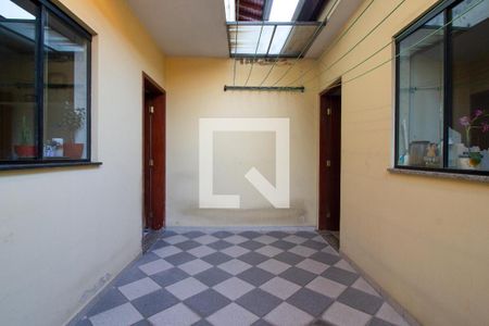 Casa à venda com 343m², 4 quartos e 6 vagas