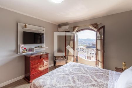 Casa à venda com 198m², 3 quartos e 3 vagas