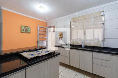 Casa à venda com 100m², 3 quartos e 2 vagas