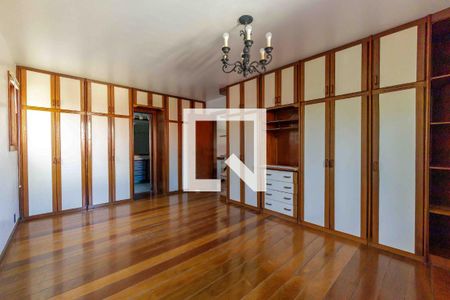 Casa de condomínio à venda com 505m², 6 quartos e 9 vagas