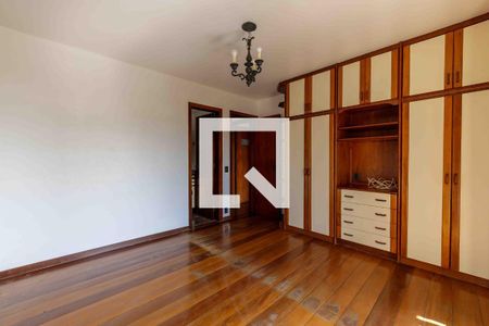 Casa de condomínio à venda com 505m², 6 quartos e 9 vagas