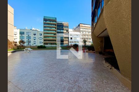 Studio à venda com 58m², 1 quarto e 1 vaga Studio à venda com 58m², 1 quarto e 1 vagaÁrea Comum - Playground