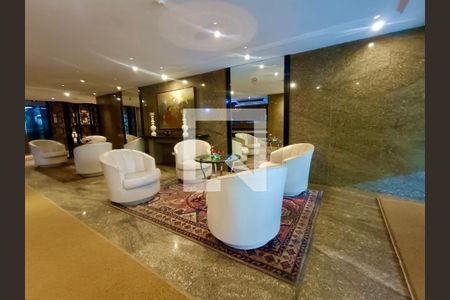 Studio à venda com 58m², 1 quarto e 1 vaga Studio à venda com 58m², 1 quarto e 1 vagaPortaria