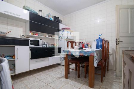 Casa à venda com 215m², 3 quartos e sem vaga