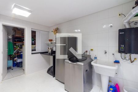 Casa à venda com 272m², 3 quartos e 4 vagas