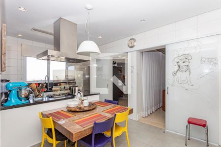 Apartamento à venda com 404m², 5 quartos e 5 vagas