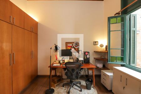 Casa à venda com 280m², 3 quartos e 2 vagas