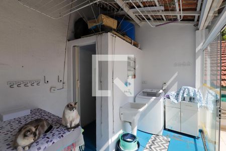 Casa à venda com 280m², 3 quartos e 2 vagas