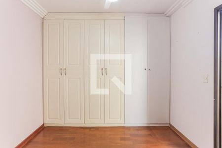 Apartamento à venda com 198m², 4 quartos e 3 vagas