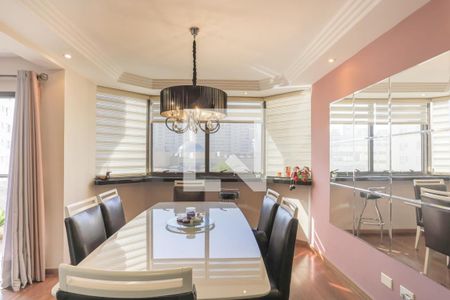 Apartamento à venda com 198m², 4 quartos e 3 vagas