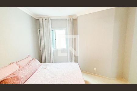 Casa à venda com 120m², 3 quartos e 5 vagas Casa à venda com 120m², 3 quartos e 5 vagasQuarto 1