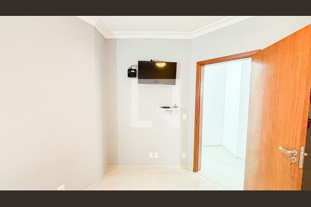 Casa à venda com 120m², 3 quartos e 5 vagas Casa à venda com 120m², 3 quartos e 5 vagasQuarto 1