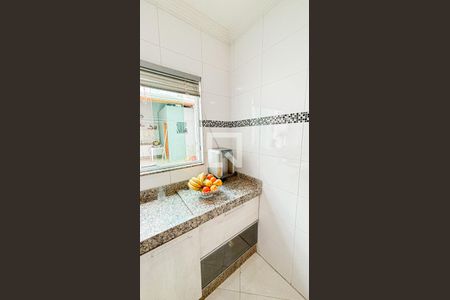 Casa à venda com 120m², 3 quartos e 5 vagas Casa à venda com 120m², 3 quartos e 5 vagasCozinha