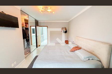 Casa à venda com 120m², 3 quartos e 5 vagas Casa à venda com 120m², 3 quartos e 5 vagassuíte