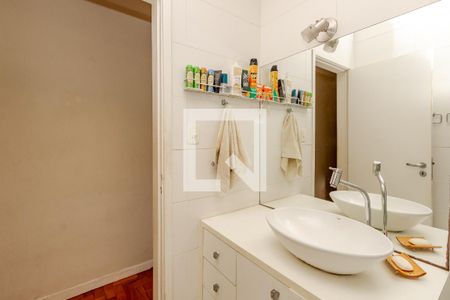 Casa à venda com 80m², 2 quartos e 2 vagasBanheiro