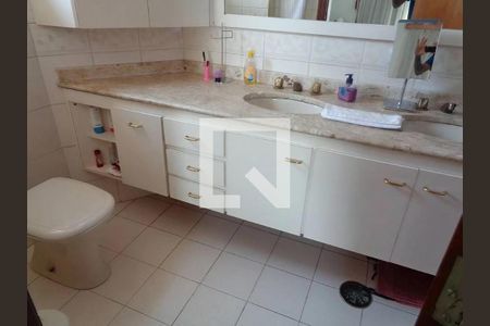 Apartamento à venda com 235m², 4 quartos e 4 vagas