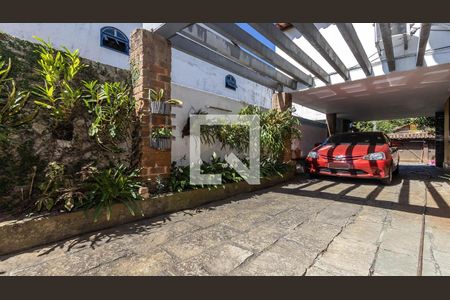 Casa à venda com 350m², 6 quartos e 5 vagas