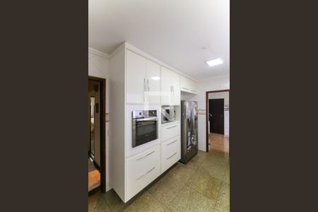 Apartamento à venda com 196m², 4 quartos e 3 vagas Apartamento à venda com 196m², 4 quartos e 3 vagasCozinha