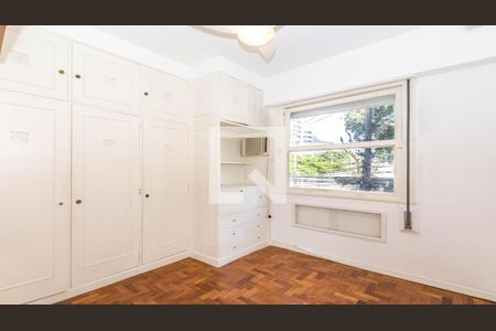 Apartamento à venda com 80m², 2 quartos e 1 vaga