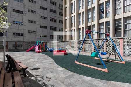 Apartamento à venda com 5 quartos, 168m² em Santa Cecilia, São Paulo