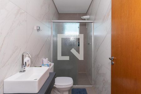 Casa à venda com 223m², 2 quartos e 6 vagas