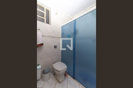 Casa à venda com 350m², 2 quartos e 1 vaga Casa à venda com 350m², 2 quartos e 1 vagaBanheiro Social