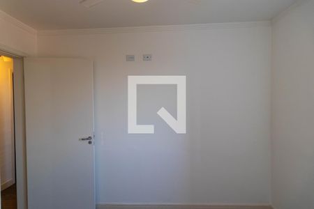 Apartamento à venda com 75m², 3 quartos e 2 vagas Apartamento à venda com 75m², 3 quartos e 2 vagasQuarto 01