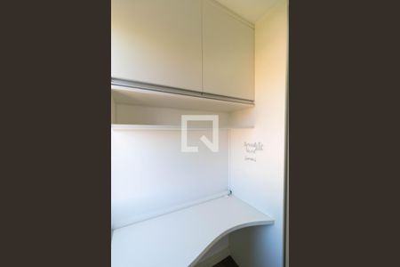 Apartamento à venda com 75m², 3 quartos e 2 vagas Apartamento à venda com 75m², 3 quartos e 2 vagasQuarto 02