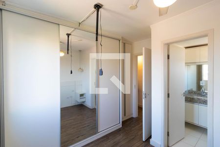 Apartamento à venda com 75m², 3 quartos e 2 vagas Apartamento à venda com 75m², 3 quartos e 2 vagasSuíte