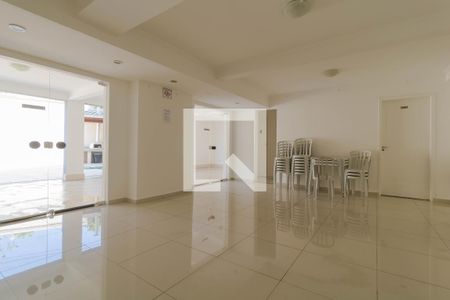 Apartamento à venda com 75m², 3 quartos e 2 vagas Apartamento à venda com 75m², 3 quartos e 2 vagasÁrea comum - Salão de festas