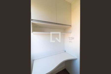 Apartamento à venda com 75m², 3 quartos e 2 vagas Apartamento à venda com 75m², 3 quartos e 2 vagasQuarto 02