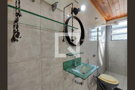Casa à venda com 150m², 4 quartos e 2 vagas Casa à venda com 150m², 4 quartos e 2 vagasBanheiro do Quarto 2