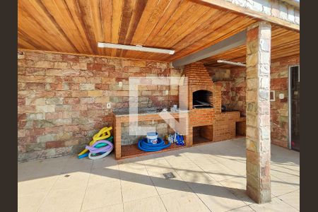 Casa à venda com 150m², 4 quartos e 2 vagas Casa à venda com 150m², 4 quartos e 2 vagasÁrea comum