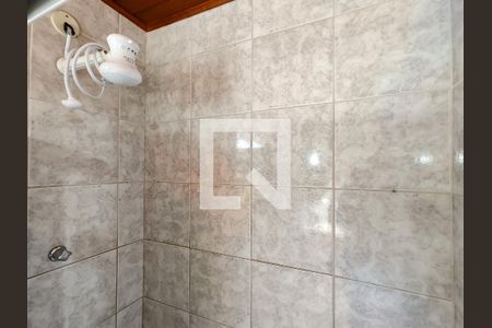 Casa à venda com 150m², 4 quartos e 2 vagas Casa à venda com 150m², 4 quartos e 2 vagasBanheiro